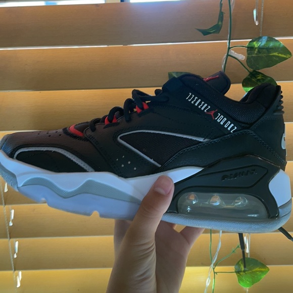 Black, red, and white Nike air jordans - Picture 2 of 4